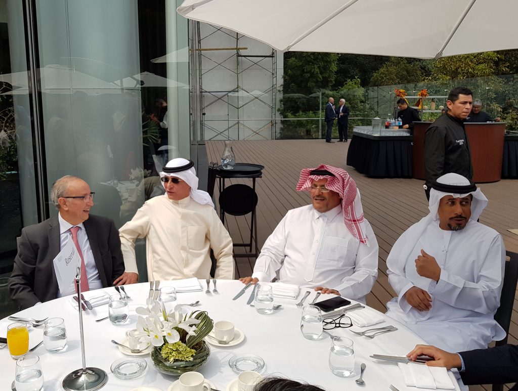 Mohamed Chafiki, embajador de Marruecos, Muteb Saleh F Almutoteh, embajador de Kuwait, Hammad G. M. Al Rowaili, embajador de Arabia Saudita, Ahmed Hatem Al Menhali, embajador de los Emiratos Árabes Unidos